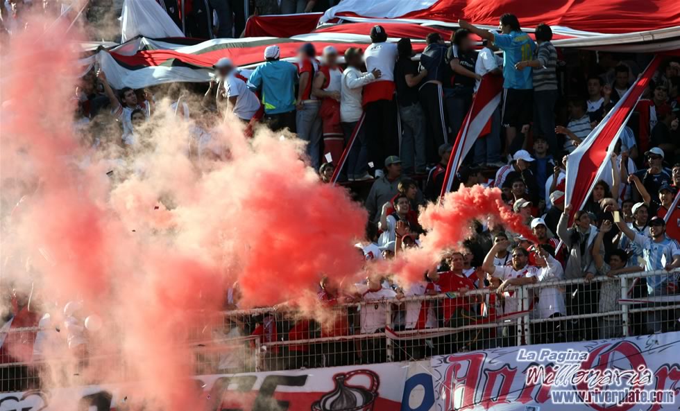 River Plate vs San Lorenzo (AP 2008) 6