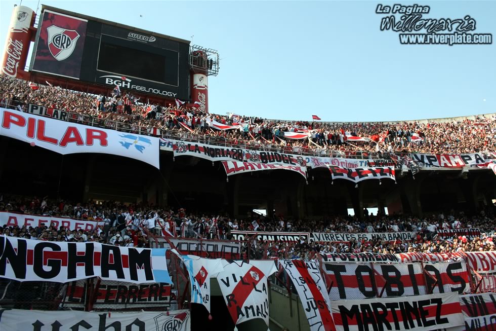 River Plate vs San Lorenzo (AP 2008) 11