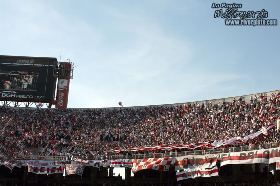 River Plate vs San Lorenzo (AP 2008) 8