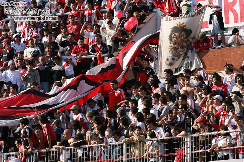 River Plate vs San Lorenzo (AP 2008) 9