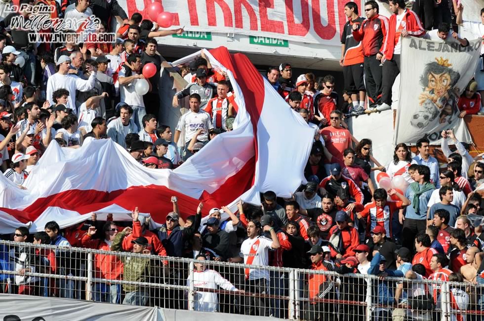 River Plate vs San Lorenzo (AP 2008) 15