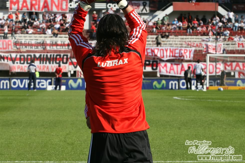 River Plate vs San Lorenzo (AP 2008) 29