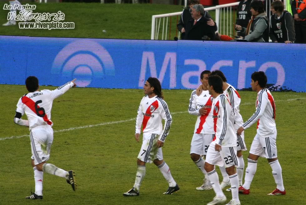 River Plate vs Rosario Central (AP 2008) 30