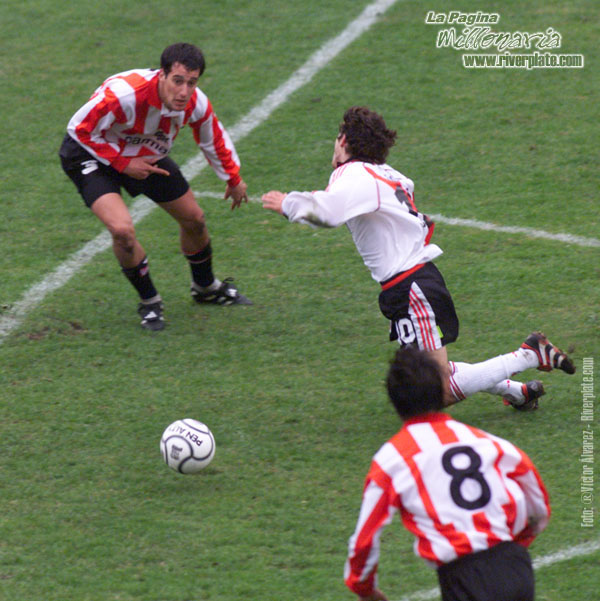 Estudiantes LP vs. River Plate (AP 2000) 1