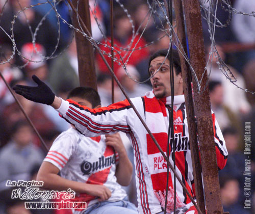 Estudiantes LP vs. River Plate (AP 2000) 14