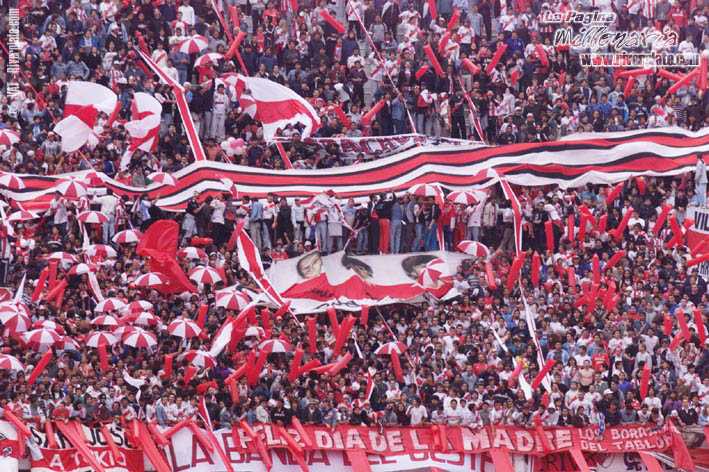 River Plate vs. Boca Juniors (AP 2000) 2