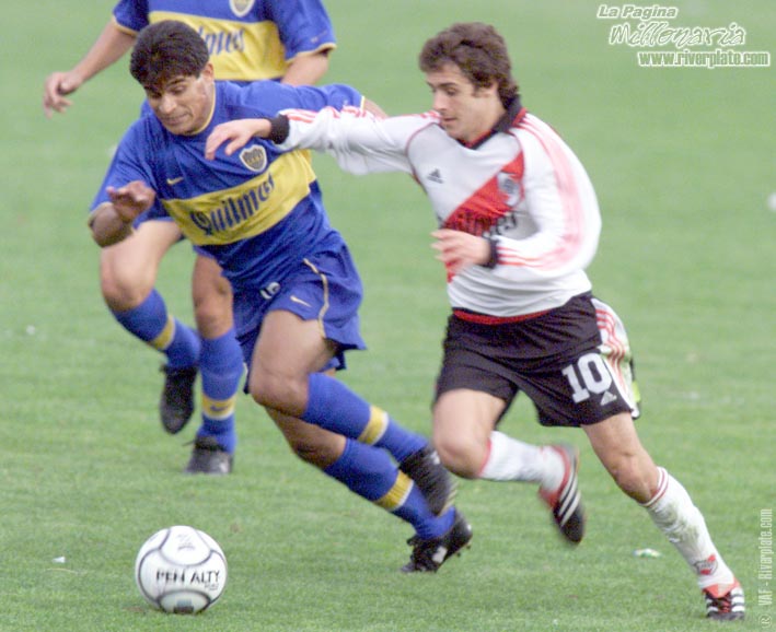 River Plate vs. Boca Juniors (AP 2000) 4