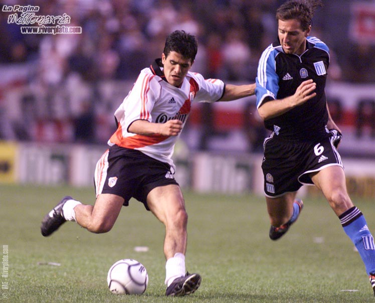 Racing Club vs. River Plate (AP 2000) 2
