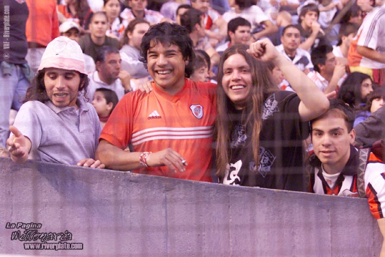 Racing Club vs. River Plate (AP 2000) 17