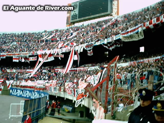 River Plate vs. Estudiantes LP (CL 2001) 3