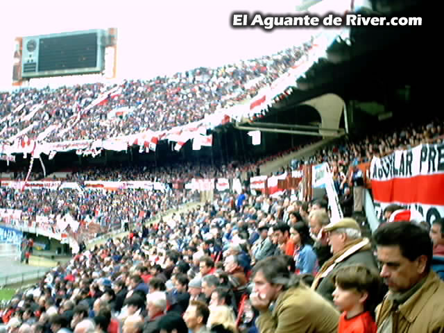 River Plate vs. Estudiantes LP (CL 2001) 4