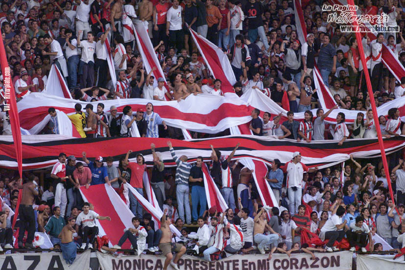 Boca Juniors vs. River Plate (CL 2001) 8