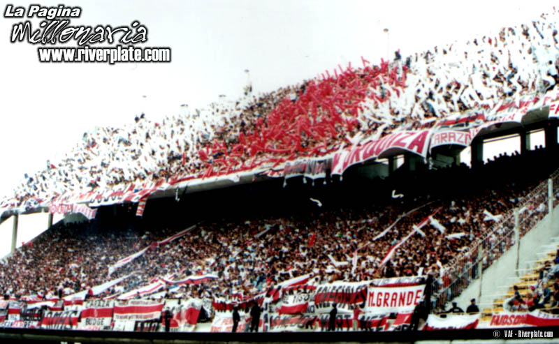 Boca Juniors vs. River Plate (CL 2001) 11