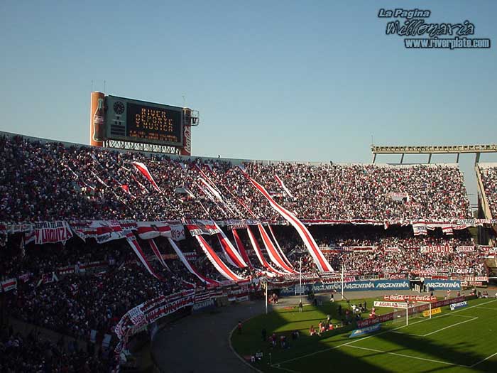 River Plate vs Boca Juniors (AP 2001) 6