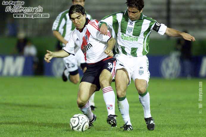 Banfield vs River Plate (AP2001) 2