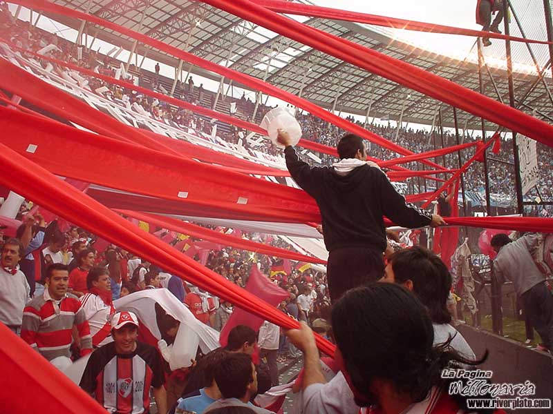 Racing Club vs River Plate (AP 2001) 2