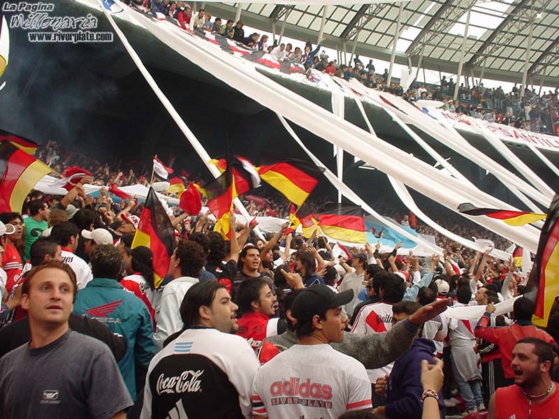 Racing Club vs River Plate (AP 2001)