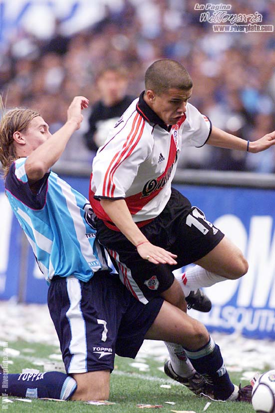 Racing Club vs River Plate (AP 2001) 5