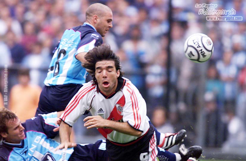 Racing Club vs River Plate (AP 2001) 14