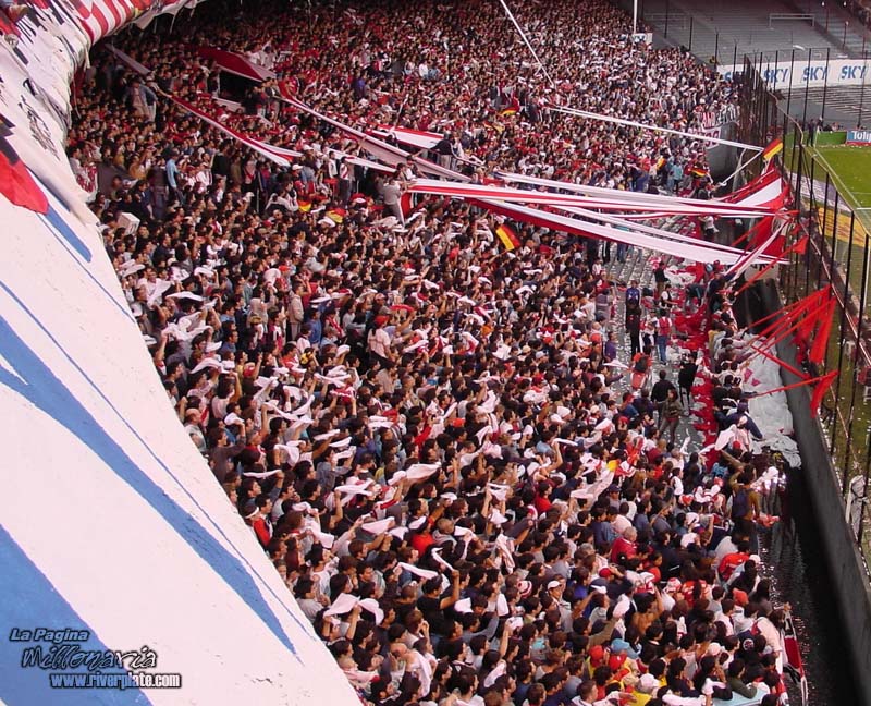 Racing Club vs River Plate (AP 2001) 21