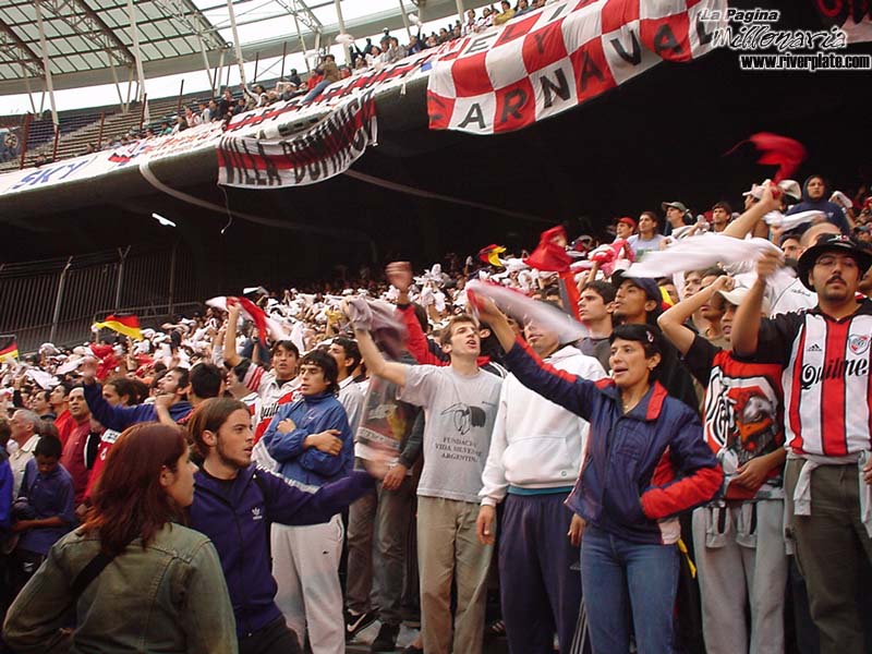 Racing Club vs River Plate (AP 2001) 22