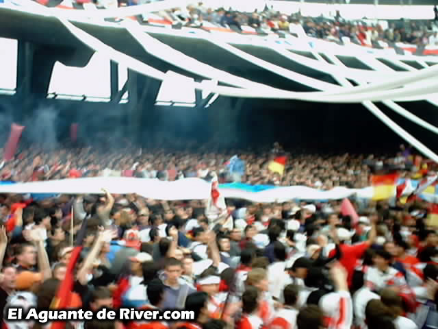 Racing Club vs River Plate (AP 2001) 26
