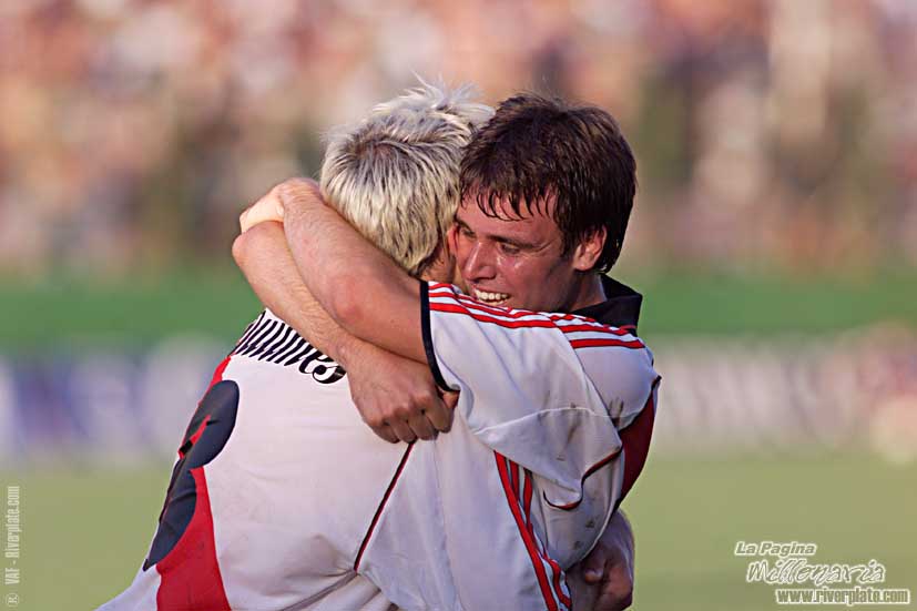 Argentinos Jrs vs River Plate (AP 2001) 16