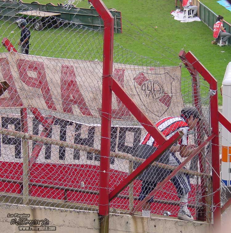 River Plate vs Banfield (CL 2002) 24