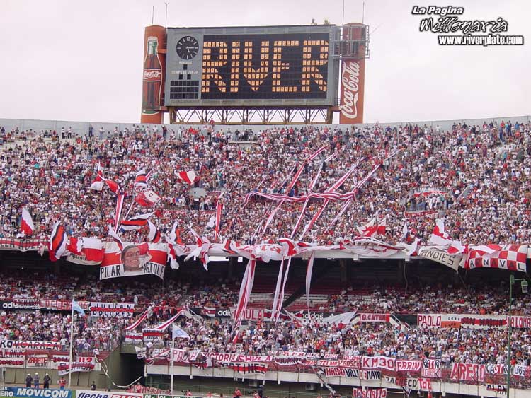 River Plate vs Banfield (CL 2002) 31