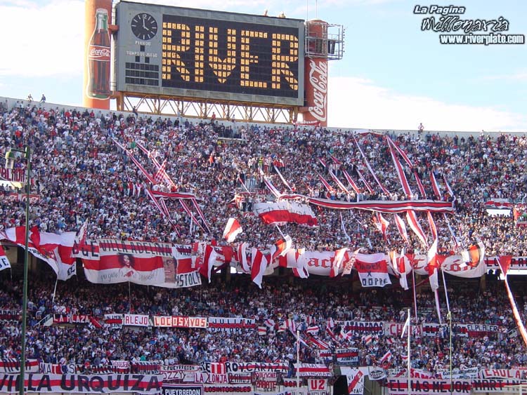 River Plate vs Racing Club (CL 2002) 3