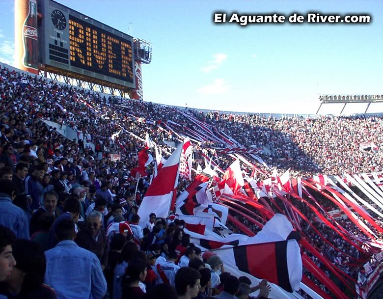 River Plate vs Racing Club (CL 2002) 8