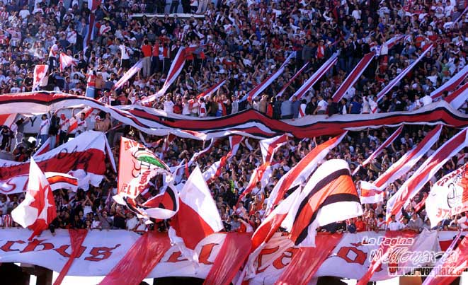 River Plate vs Racing Club (CL 2002) 12
