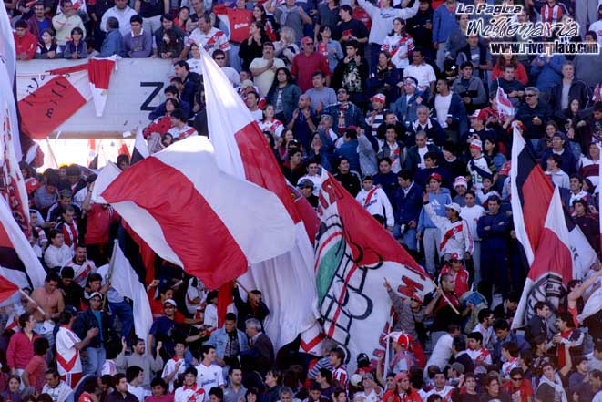 River Plate vs Racing Club (CL 2002) 13