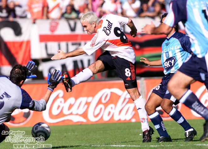 River Plate vs Racing Club (CL 2002) 19