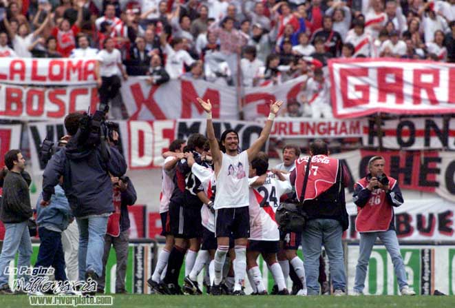 River Plate vs Racing Club (CL 2002) 16