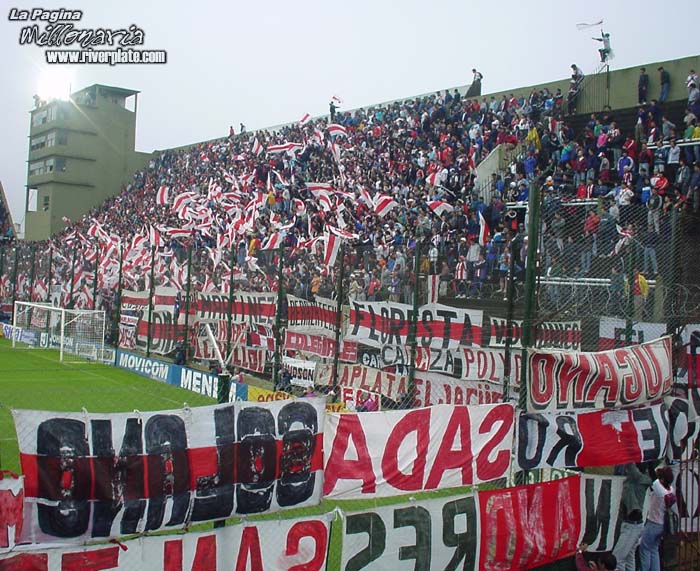 Banfield vs River Plate (AP 2002) 5