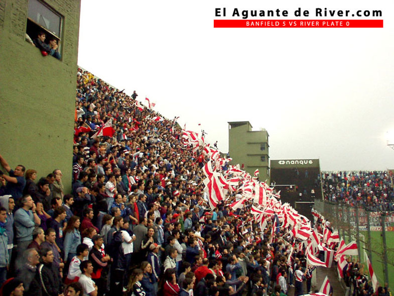 Banfield vs River Plate (AP 2002) 9