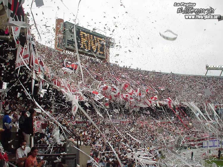River Plate vs Boca Juniors (AP 2002) 8