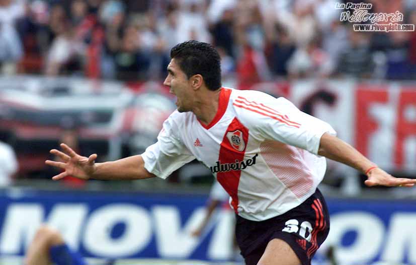 River Plate vs Boca Juniors (AP 2002) 7