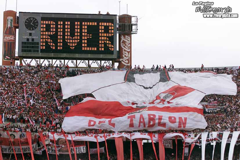 River Plate vs Boca Juniors (AP 2002) 10