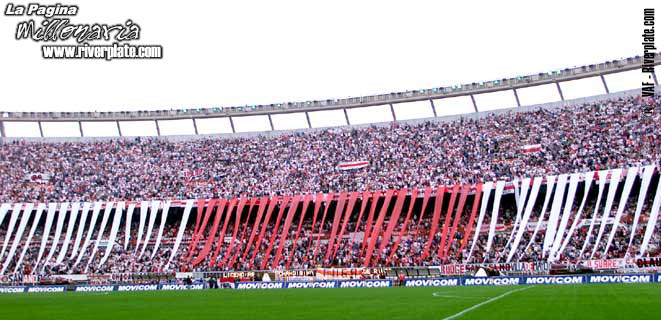 River Plate vs Argentinos Jrs (CL 2002) 8