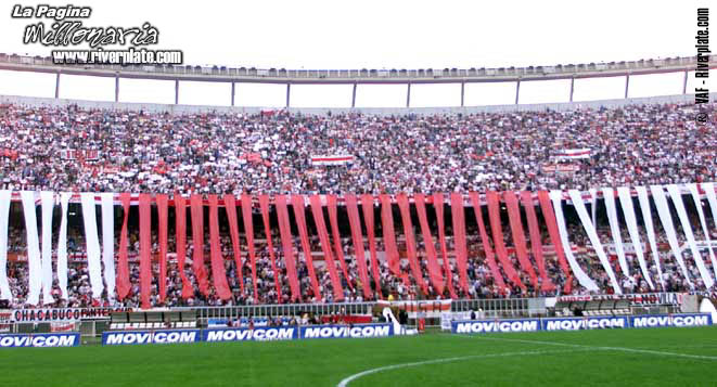 River Plate vs Argentinos Jrs (CL 2002) 11