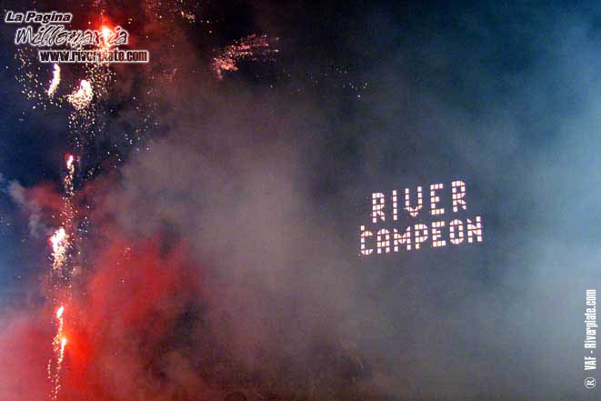 River Plate vs Argentinos Jrs (CL 2002) 23