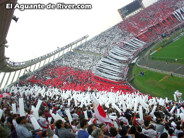 River Plate vs Argentinos Jrs (CL 2002) 35