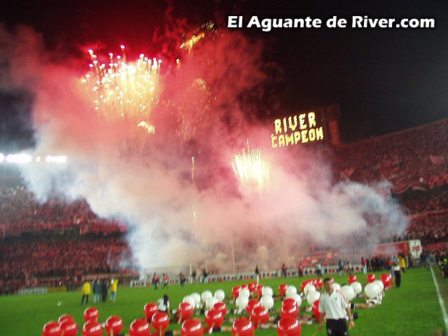 River Plate vs Argentinos Jrs (CL 2002) 45