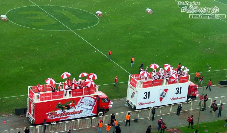 River Plate vs Racing Club (CL 2003) 86