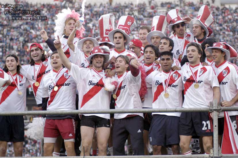River Plate vs Racing Club (CL 2003) 89