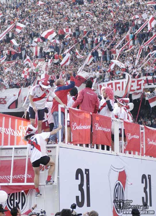 River Plate vs Racing Club (CL 2003) 102