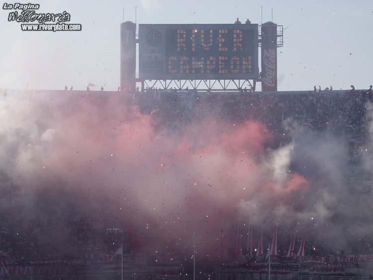 River Plate vs Racing Club (CL 2003) 105