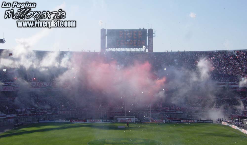 River Plate vs Racing Club (CL 2003) 104